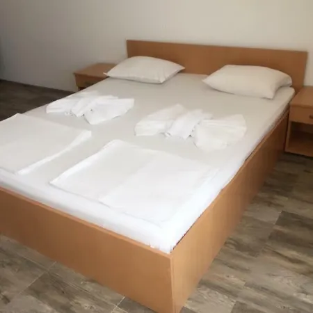Aparthotel Vigo Beach